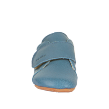 Lade das Bild in den Galerie-Viewer, Froddo Prewalkers Leder- Krabbelschuhe Denim
